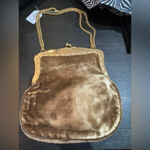 Elegant Gold Velvet Evening Bag. Vintage.